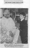 AJAY IN THE HINDU WITH INDIAN PRESIDENT.jpg (34478 bytes)
